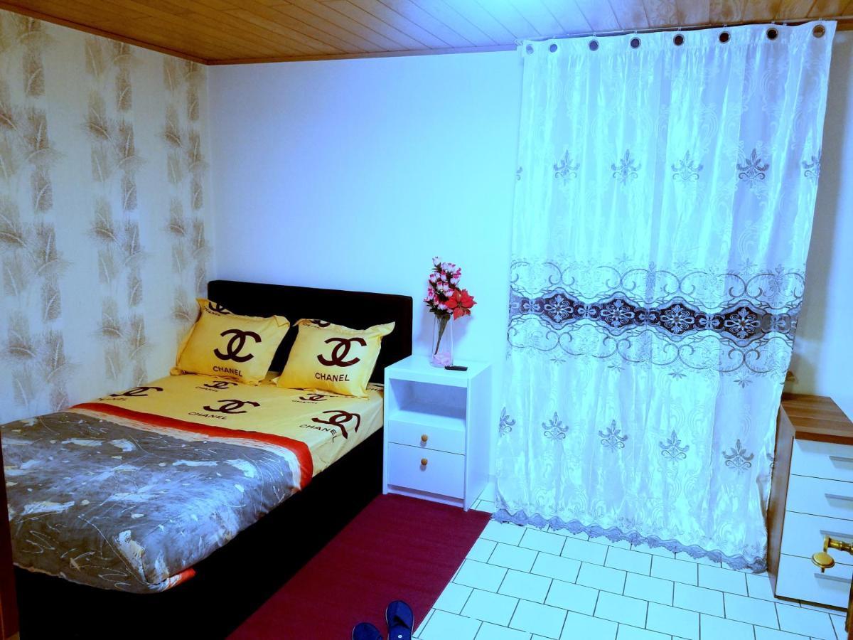 פראידברג Ferienwohnung In Friedberg מראה חיצוני תמונה