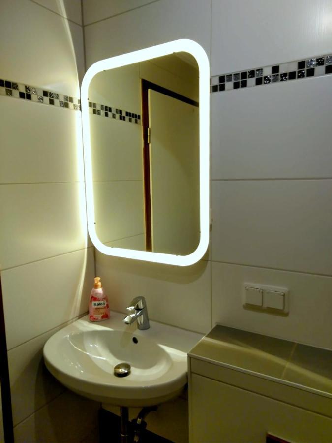פראידברג Ferienwohnung In Friedberg מראה חיצוני תמונה